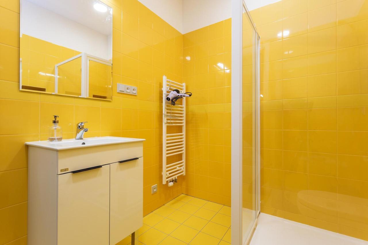 Harfa Apartments プラハ エクステリア 写真