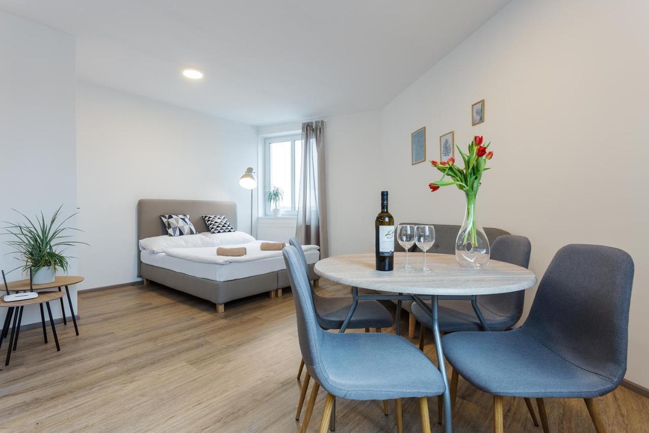 Harfa Apartments プラハ エクステリア 写真