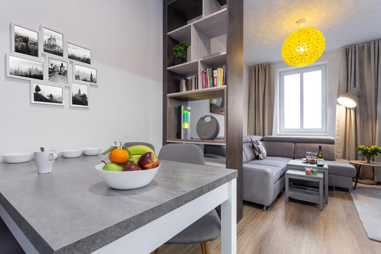 Harfa Apartments プラハ エクステリア 写真