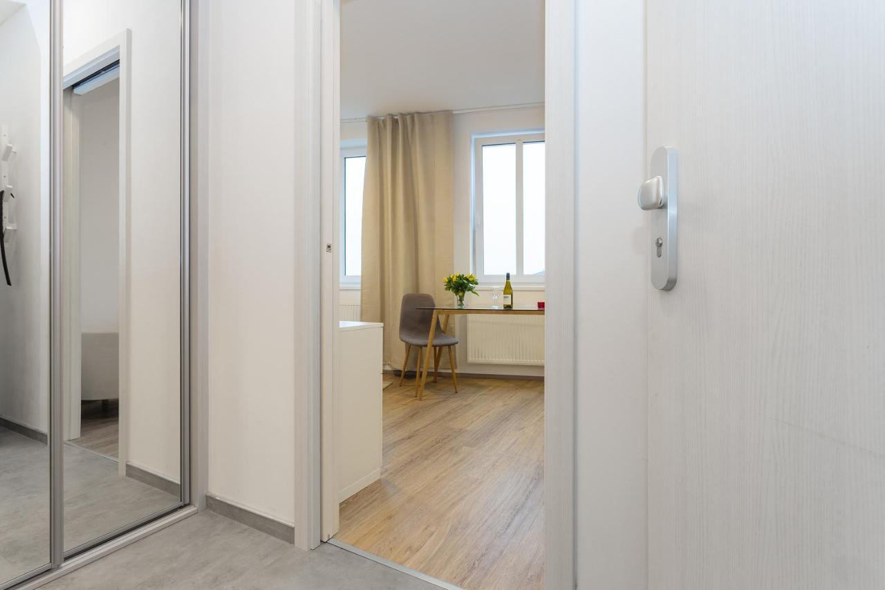 Harfa Apartments プラハ エクステリア 写真
