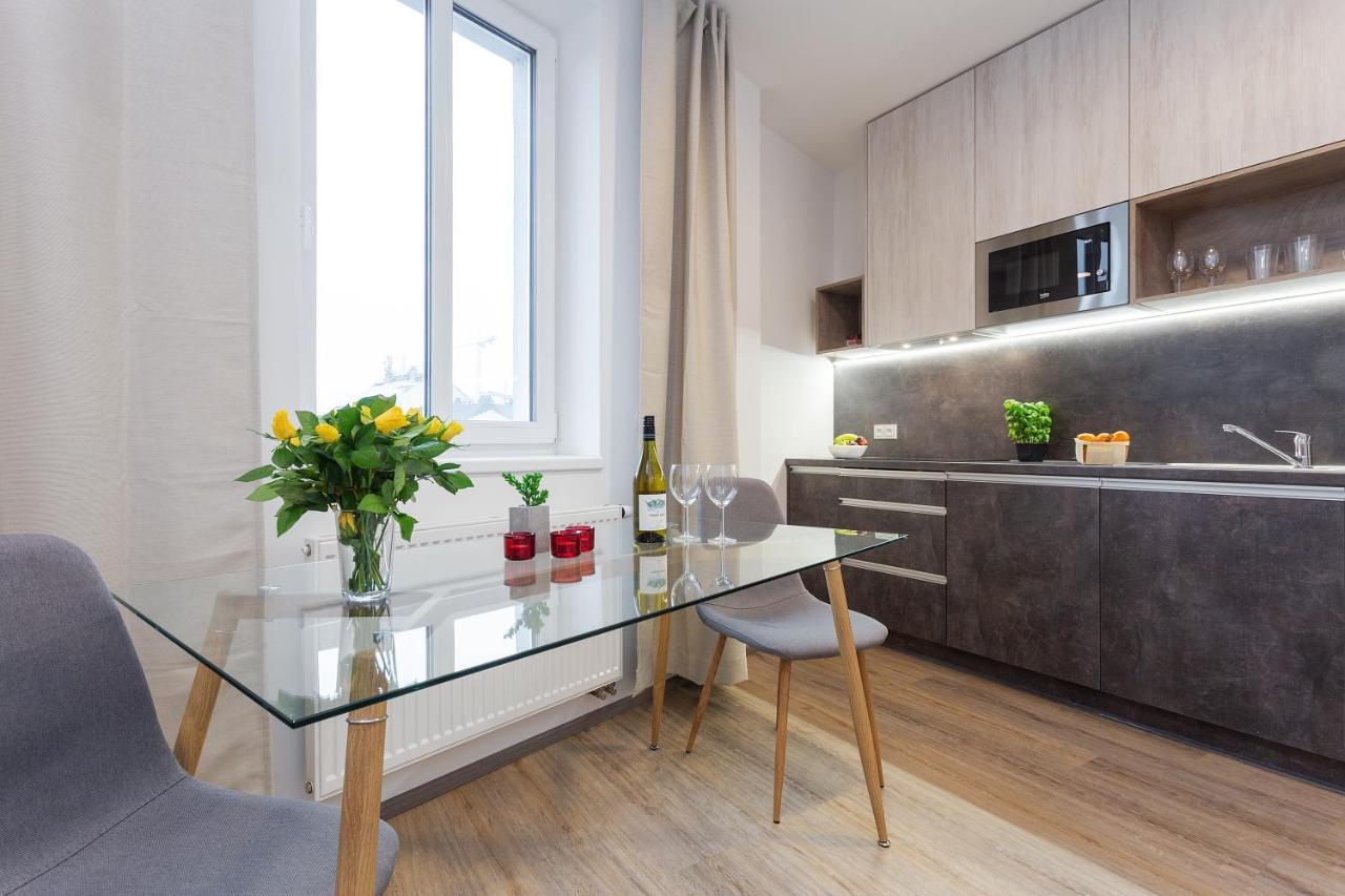 Harfa Apartments プラハ エクステリア 写真