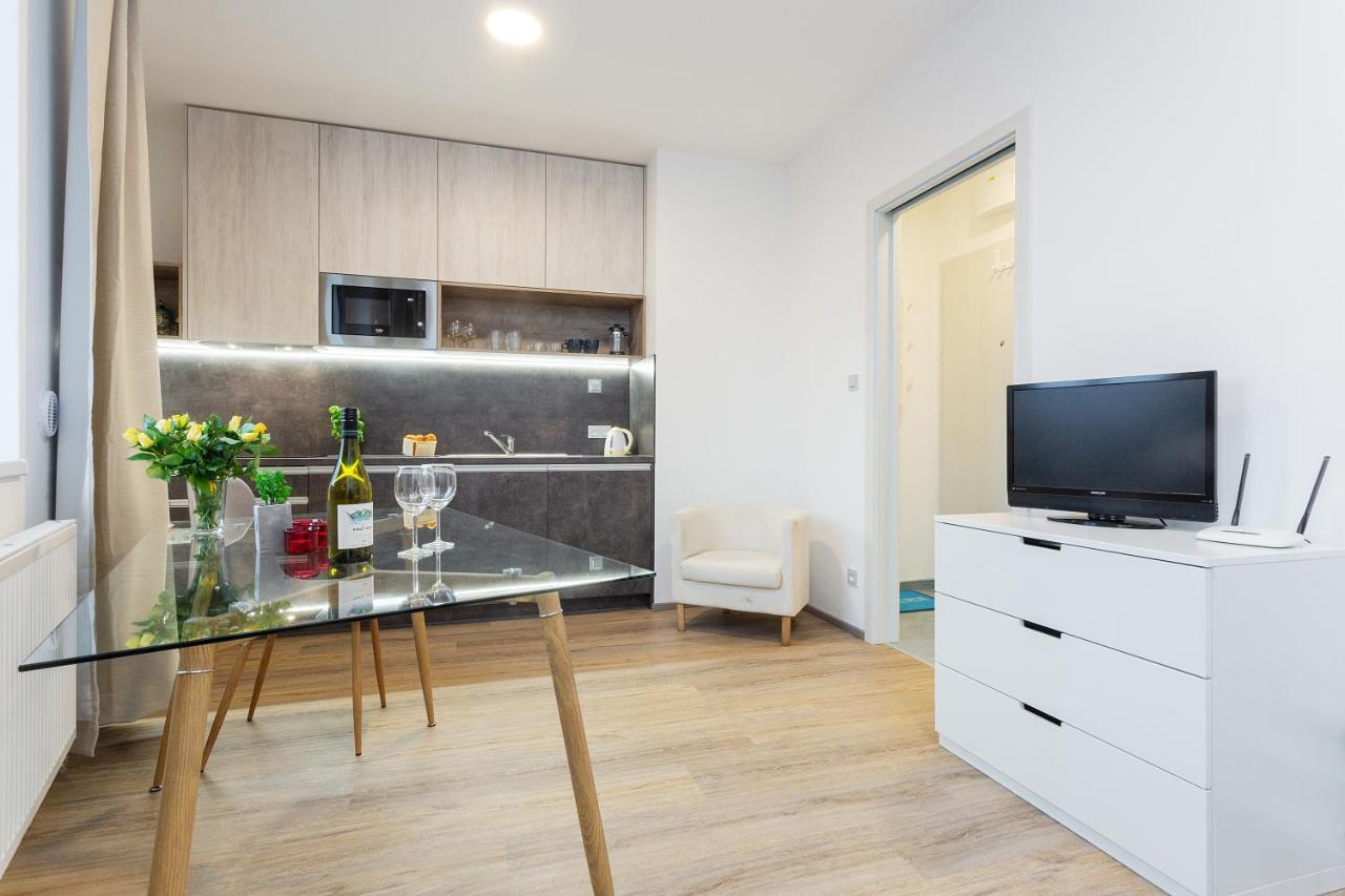 Harfa Apartments プラハ エクステリア 写真